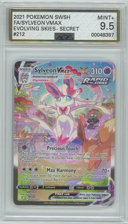 AGS (MINT+ 9.5) Sylveon VMAX #212 - Evolving Skies (#00048397)