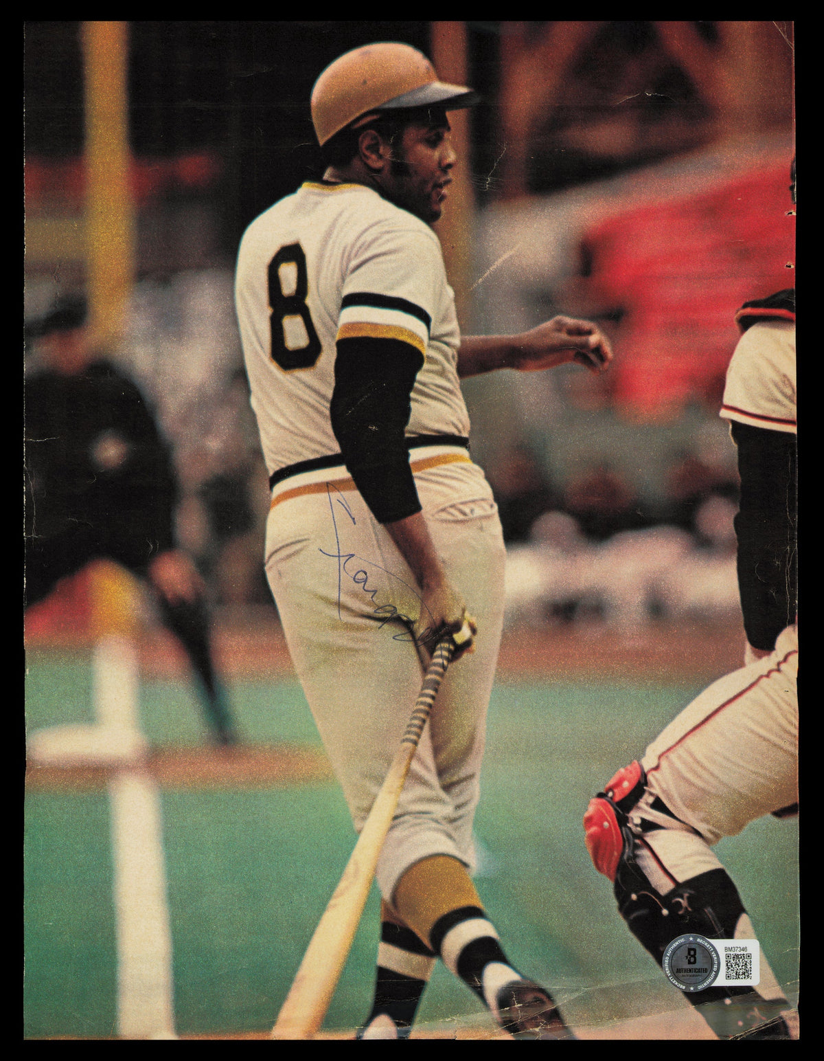 Willie Stargell Autographed 8.5x11 Magazine Page Photo Pittsburgh Pirates Beckett BAS QR #BM37346